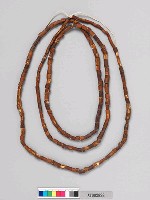 藏品(木珠頸飾)的圖片